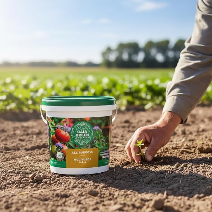 GAIA GREEN All-Purpose Soil Supplement for Resilient Crop Growth, 2kg Organic Fertilizer Ideal for Household Plants, Urban Gardens, Lawns, and Greenhouses
