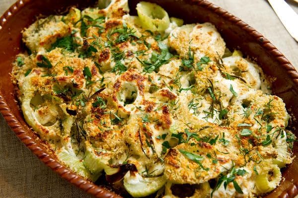 TomorrowSeeds - Florence Fennel Seeds - 500+ Count - for 2026 Planting USA Garden Vegetable Anise Licorice Italian Thyme Basil Spinach Herb Non-GMO Grow Your Own Home Farm Patio Healthy Sustainable