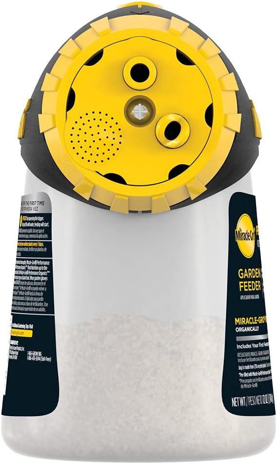 Miracle-Gro Performance Organics Garden Feeder, 12 oz. - Includes First Feeding of Miracle-Gro Performance Organics Plant Nutrition Inside - Feed Vegetables, Flowers and Herbs While Watering