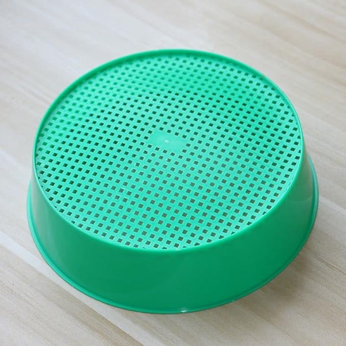 2 Pcs Round Garden Soil Sieve Garden Sieve Plastic Mesh Screen Sets, Used to Filter Small Gravel, Soil, and Sand Sieves