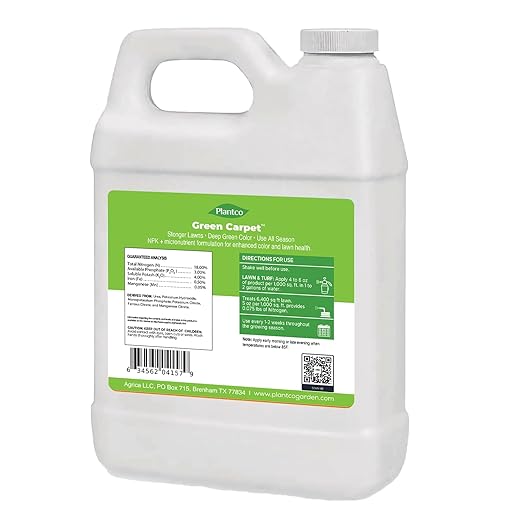 Green Carpet Lawn Liquid Fertilizer with Balanced NPK 18-3-4 with micronutrients | Lawn Food Quality Liquid Fertilizer - Spring & Summer Concentrated Spray - Any Grass Type (32 oz Bottle)