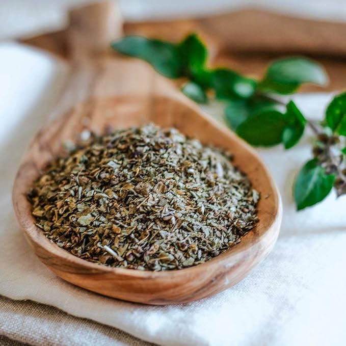 HQOExpress Organic Basil Medium Cut – Non GMO, Kosher, USDA Certified Organic Basil Leaves, Dried and Ground – Peppery and Aromatic Seasoning for Soups, Sauces, Dressings and Salads, 6 oz. Chef Jar