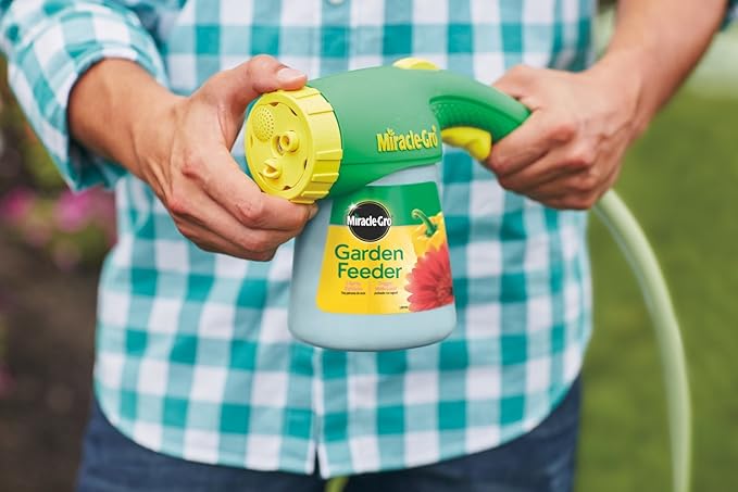 Miracle-Gro Garden Feeder (Plant Food Sold Separately)