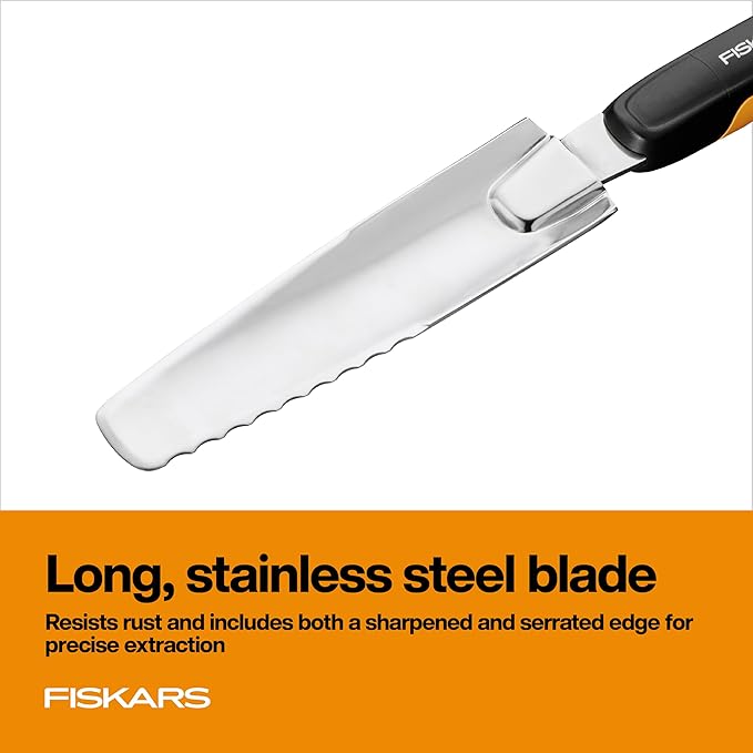 Fiskars Xact Hand Weeder, Garden Tool, Stainless Steel Blade with Sharpened and Serrated Edge for All Gardening Tasks, SoftGrip Handle