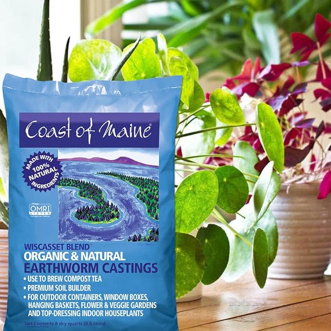 Coast of Maine Wiscasset Blend Earthworm Castings Top Dressing Soil for Containers, Baskets, and Flower and Vegetable Gardens, 8qt