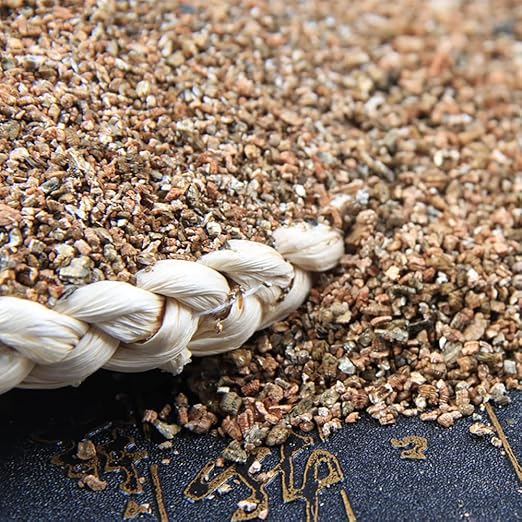 Organic Vermiculite 2 qt by Doter, Increases Water and Nutrient Retention and Aerates the Soil, Perfect for Root Cuttings, Seed Germination, Arranging Flowers, and Bedding for Invertebrates