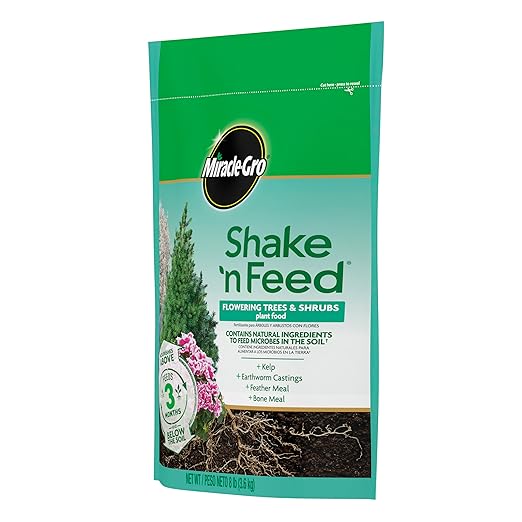 Miracle-Gro Shake 'N Feed Flowering Trees and Shrubs Plant Food, For In-Ground and Container Plants, Acid-Loving Flowering Plants, 8 lbs.