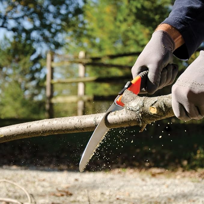 A.M. Leonard Tri-Edge Folding Pruning Saw, 7-inch Curved Blade