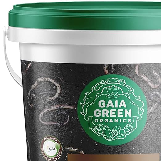 GAIA GREEN 2 Liters All-Purpose Worm Castings Powder for Improved Soil Quality, Recommended for Household Plants, Urban Gardens, Lawns & Greenhouses
