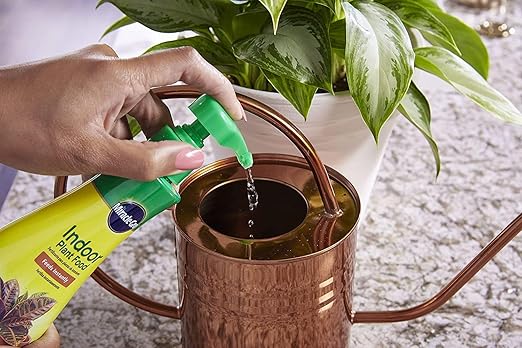 Miracle-Gro Indoor Plant Food, 8-Ounce (Plant Fertilizer) (2 Pack)