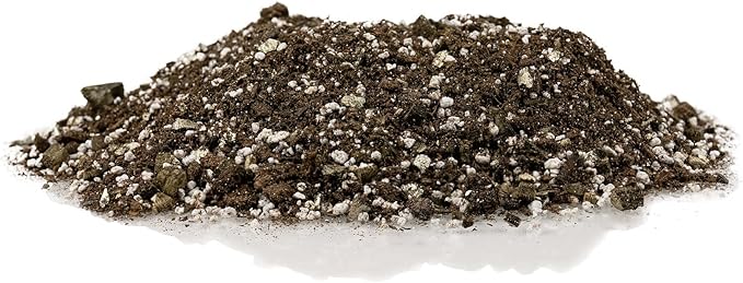 Gardenera Moisture Control Potting Mix - Perfect for Indoor and Outdoor Container Gardening! - 4 Quart