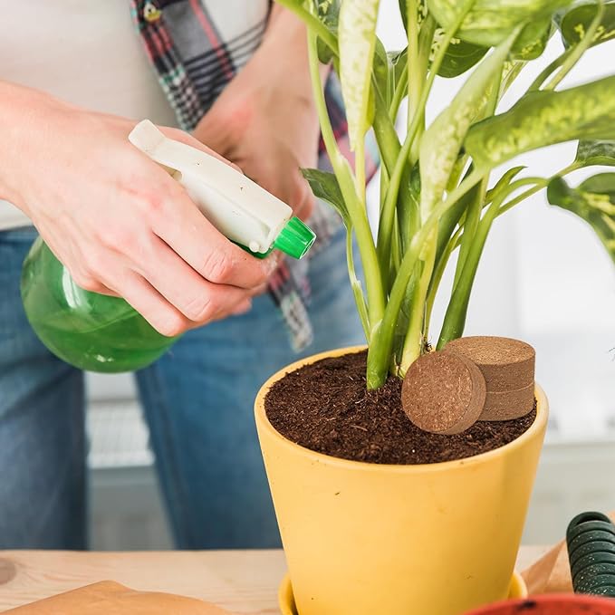 ZeeDix 100pcs 50mm Coco Coir Pellets Potting Soil, Organic Coconut Fiber Seed Starter Soil Pellets, Coconut Coir Soil Discs for Indoor Outdoor Plants, Herbs Houseplants Flowers Succulents Vegetables