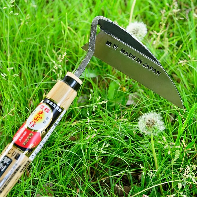 HONEN Japanese Left-Handed Nejiri Kama Weeding Sickle, Sharp Composite Steel Hand Weeder for Precise Weed Removal in Tight Spaces, Wood Handle, Made in Japan