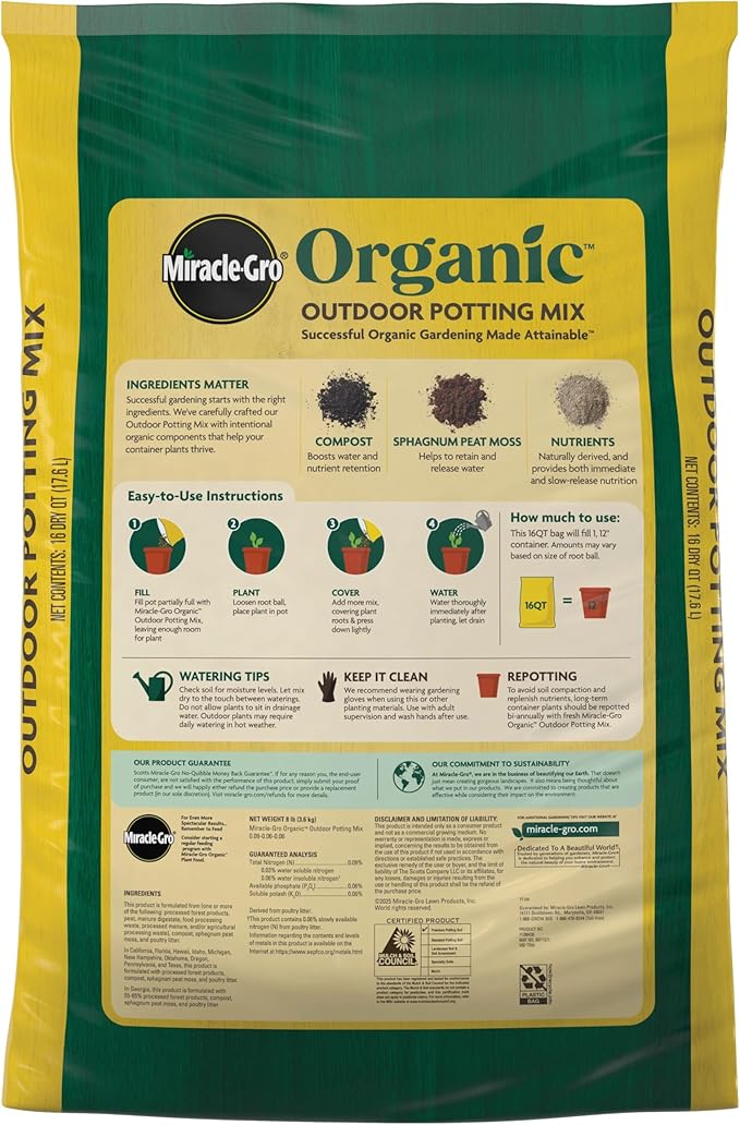 Miracle-Gro Organic Outdoor Potting Mix - Plant Soil for Outdoor Container Plants, Contains Quick-Release Natural Fertilizer, OMRI Listed, 16 qt.