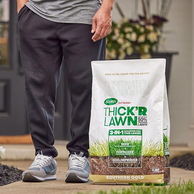 Scotts Turf Builder Thick'R Lawn Southern Gold Blend for Tall Fescue Lawns, Grass Seed, Fertilizer, and Soil Improver, 40 lbs.
