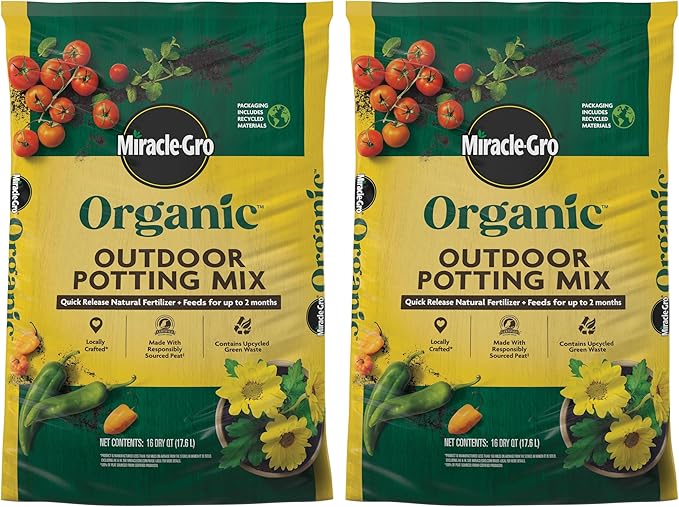 Miracle-Gro Organic Outdoor Potting Mix - Plant Soil for Outdoor Container Plants, Contains Quick-Release Natural Fertilizer, OMRI Listed, 16 qt. (2-Pack)