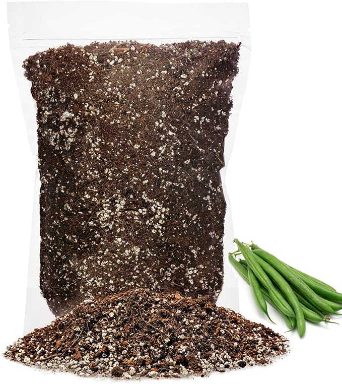 GARDENERA Premium Organic Potting Soil for Green Beans - (1 Quart Bag)