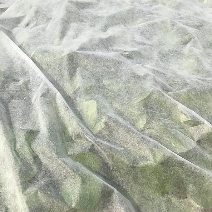 Agfabric Plant Covers Freeze Protection Frost Blankets for Plants 10'x15' 0.55oz Row Covers Plant Cover Winter Frost Pests Protection,White