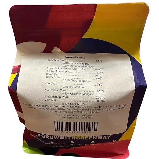 Greenway Biotech, Inc. Lettuce Fertilizer Powder 8-15-36 Plus Trace Minerals and 100% Water Soluble Includes Essential Chelated Micronutrients for Healthy Plants (2 Pounds)