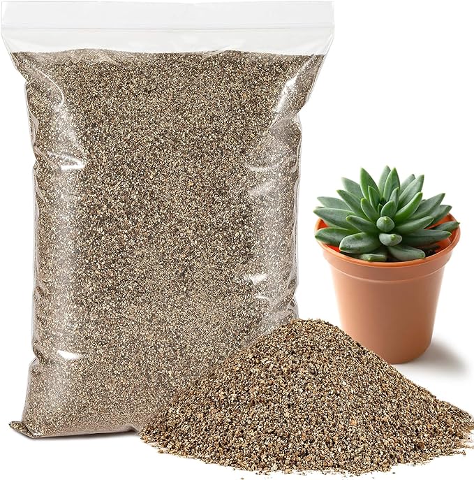 Sukh 26OZ Vermiculite - Organic Vermiculite for Plants Fine Horticultural Vermiculite Soil Amendments Vermiculite Bulk Soil Additive Perfect for Potted Plants and Garden Professional Grade 1-3mm