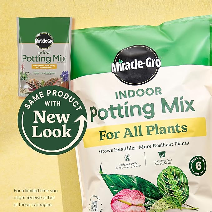 Miracle-Gro Indoor Potting Mix (6 qt.) and Plant Food (8 fl. oz.) for All Plant and Plant Care Leaf Protect & Shine (8 fl. oz.) - Bundle for Growing, Fertilizing, Protecting and Cleaning Houseplants