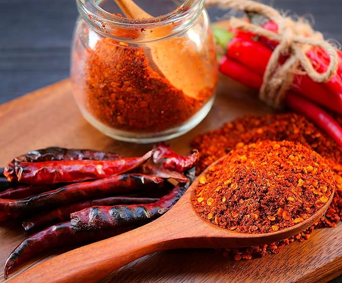 Cayenne Pepper Seeds for Planting Outdoors | Non GMO Heirloom Seed Packets | Full Planting Instructions to Plant & Grow Vegetables in Home Garden | 100 Cayenne Pepper Seeds Per Packet, 5 Packets