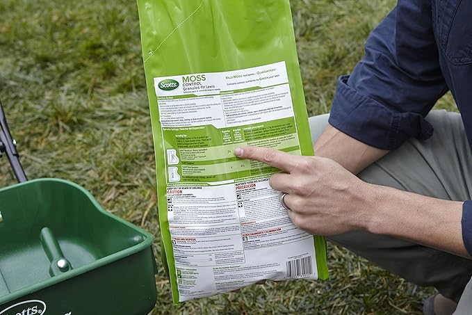 Scotts Moss Control Granules for Lawns, Contains Nutrients to Green Grass, 18.37 lb.