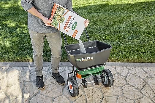 Scotts DiseaseEx Lawn Fungicide, Controls and Prevents Disease Up to 4 Weeks, Treats Up to 5,000 sq. ft., 10 lbs.
